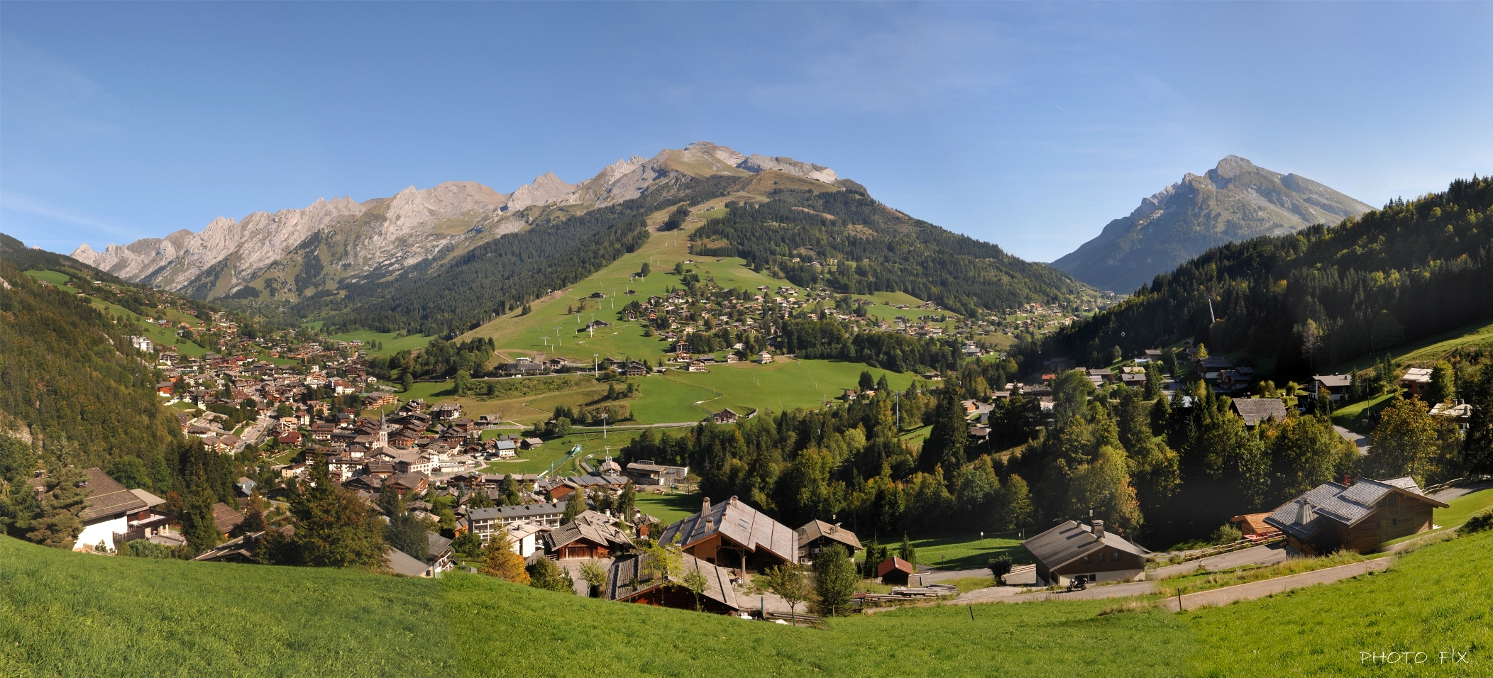 La station de la Clusaz , station d'été, village familiale et conviviale