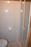 cabine de la salle d'eau demima-juillet-2019-012-23139