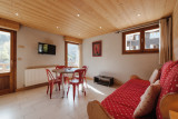 locationappartement-1chambre-3etoiles-centre-laclusaz-vuemontagne