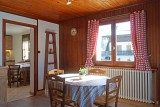 locationappartement3chambres-centre-village-vuemontagne-laclusaz-gelinotte