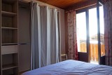 locationappartement3chambres-centre-village-vuemontagne-laclusaz-gelinotte