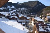 parnasse407-vue-hiver-piste-centrevillage